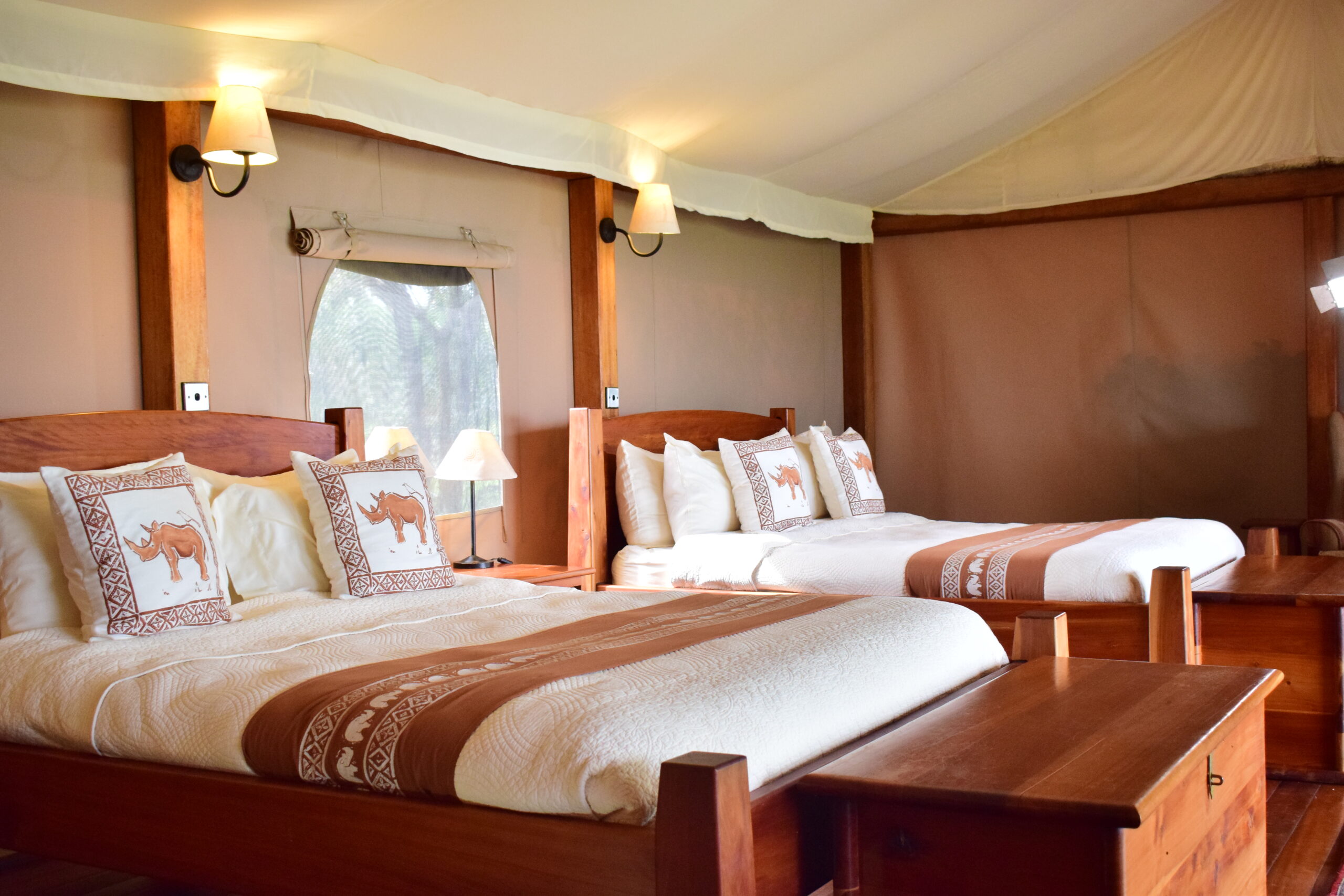 Kenya Luxury Safaris Main Photo scaled